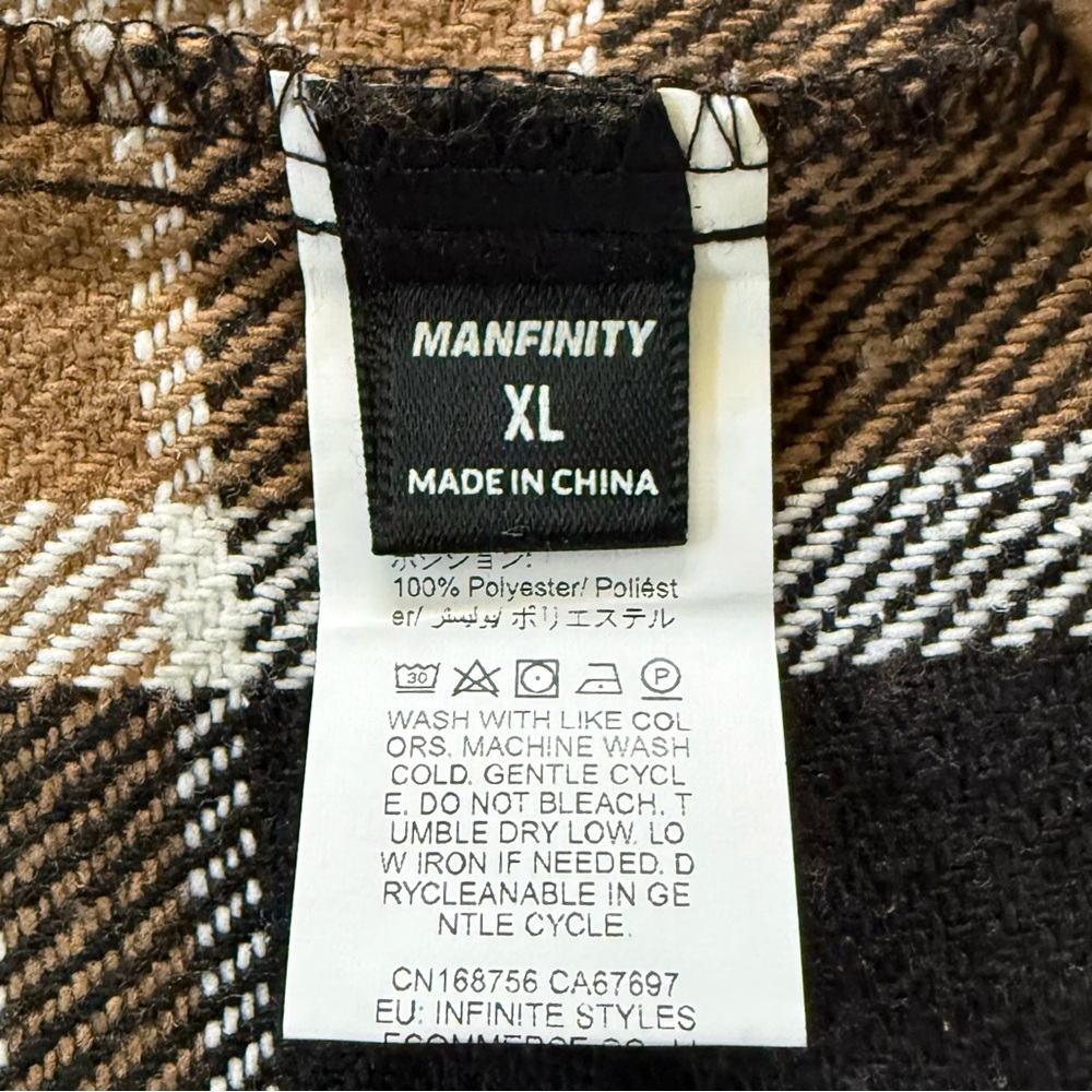Manfinity Plaid Button Down - Picture 4 of 6